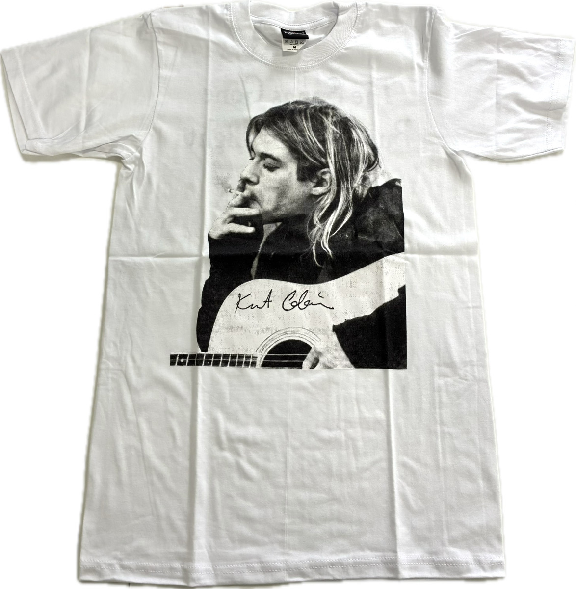 ロックTシャツ Nirvana ニルヴァーナ カート コバーン スモーキングag3-0057