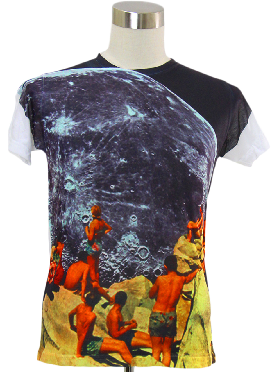 Gibgae プリントTシャツ 月を望む丘 メンズ/レディース/半袖/おもしろ/おしゃれ ggt-0086